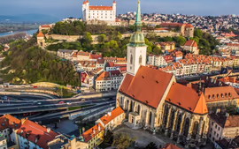 Chequia, Budapest y Vuelta al Norte Polaco