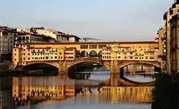 Descubre el majestuoso Duomo y el icónico Ponte Vecchio