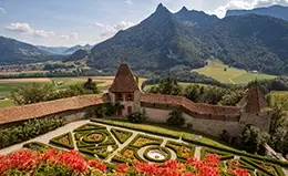 Viaje pintoresco a la medieval Gruyeres.