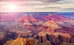 Visite el emblemático Gran Cañón