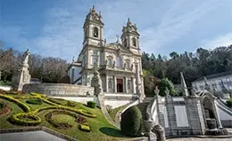 Ascenso al Santuario de Bom Jesus en el funicular más antiguo del mundo.