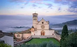 Exploración de las basílicas de Asis