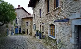 Paseo por las históricas calles de Perugia