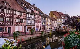 Cruza las encantadoras regiones de Alsacia y La Bourgogne