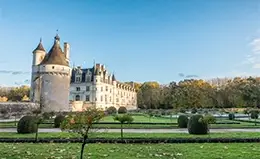 Visita al castillo de Blois en el Valle del Loira