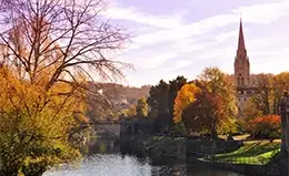 Exploración de Stratford-upon-Avon, ciudad natal de Shakespeare