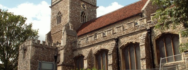 Londres, Ámsterdam, París y España +i