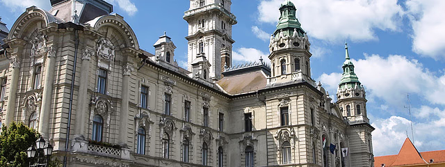 Entorno de Budapest, lagos, castillos y ciudades históricas